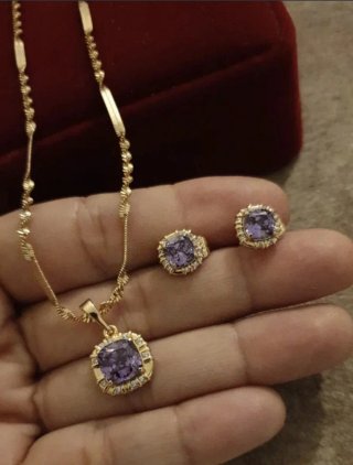 Conjunto Collar y Pendientes Oro 18k