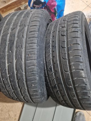 Neumático 225/40 R18 92Y
