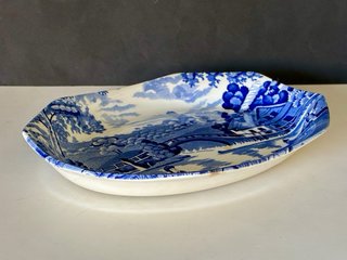🇬🇧 Bandeja porcelana con paisaje azul
