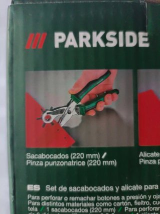 SET DE SACABOCADOS Y ALICATES PARA OJALES