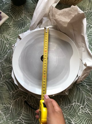 Set de vajilla gris y blanco