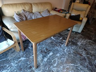 Mesa camilla cristal y fundas cojines