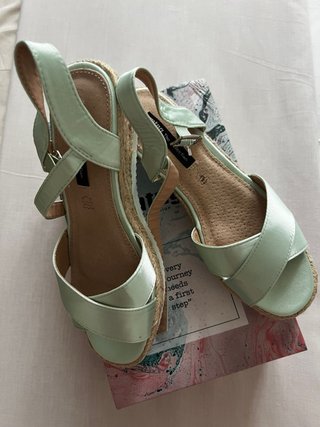 Sandalias Mustang Talla 36 Verde