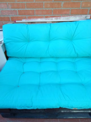 Sofá Palets Teal Tela y Madera