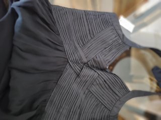Vestido negro corto