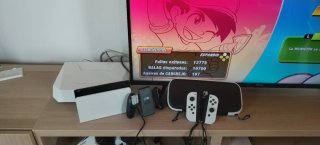 Nintendo Switch OLED Bianca e Nera