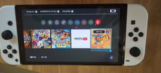 Nintendo Switch OLED Bianca e Nera