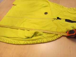 Sudadera Nukutavake de cremallera con capucha