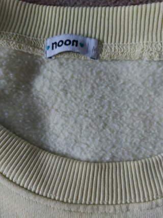 Jersey Noon verde claro con bordado