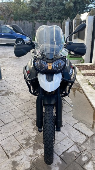 Triumph Tiger 800 XCx Adventure Moto