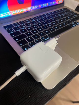 MacBook Air M4 16GB 256GB Plata Rosa + F. Herschel