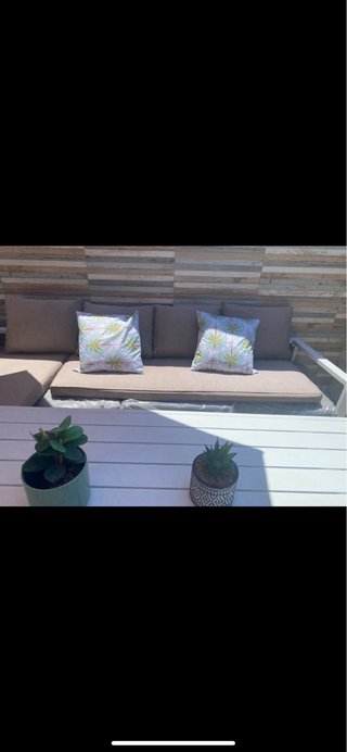 Cojines beige para muebles de exterior de jysk