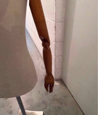 Maniquí Sastre con Brazos Articulados de madera