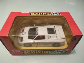 Bugatti EB-110 Scalextric Tyco Blanco