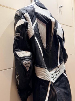 Mono de moto IXS Talla 54 Negro/Blanco