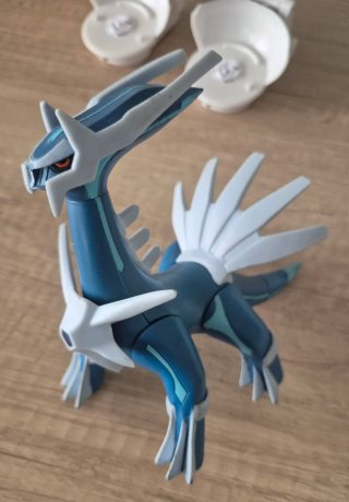 Lote Figuras, Cartas y Pokeballs Pokémon vintage