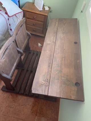 Pupitre antiguo de madera