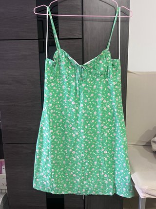 Lote dos Vestidos veraniegos de tirantes floral