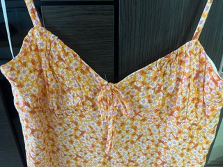 Lote dos Vestidos veraniegos de tirantes floral