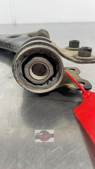 BRAZO SUSPENSION DELANTERO IZQUIERDO Ford Focus Berlina (CAP)(08.2004->)
