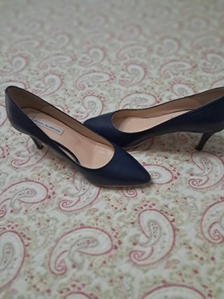 Sandalias Vicenza Tacón Cuña Negro
