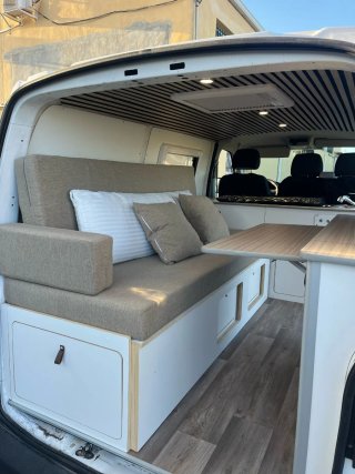 Volkswagen Transporter T5 2014