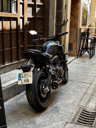 Yamaha MT-07 Negra