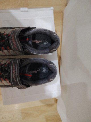 Zapatillas Ciclismo Mujer con las calas puestas