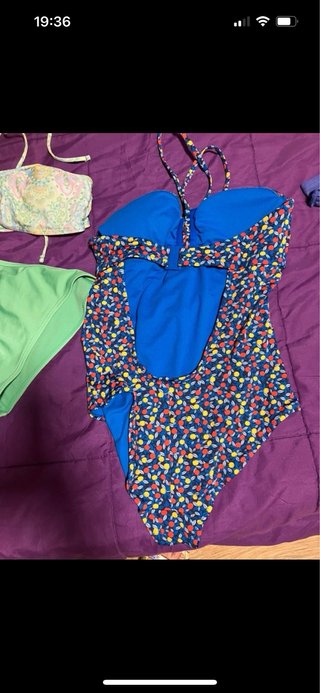 Lote Ropa de Baño Mujer