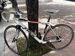 Bicicleta de carretera Trek Madone