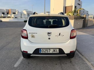 Dacia Sandero 2015