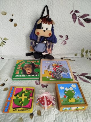 Lote Juguetes Infantiles: Puzzles y Libros