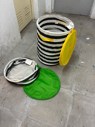 Almacenaje Ikea Rayas Negro/Blanco