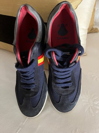 Zapatillas El Capote Azul y Rojo