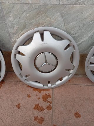 Tapacubos Mercedes 16 pulgadas