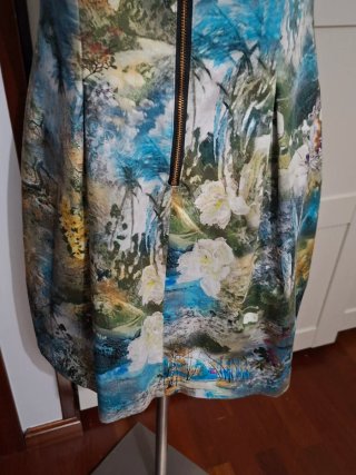Vestido cóctel estampado Talla M