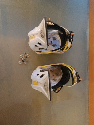Fijaciones Snowboard APO