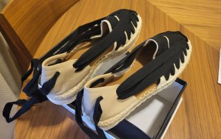 Alpargatas mujer beige y negro