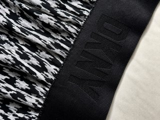 Falda DKNY Animal Print Talla M