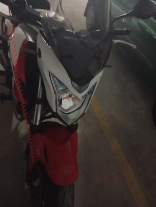 Honda CB500F 2015 Roja y Blanca