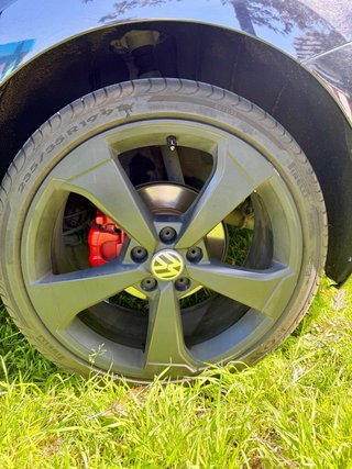 Volkswagen Beetle BLACK R-line  -GARANTIA 6 MESES