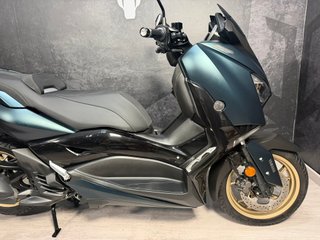 Yamaha Xmax Tech Max 125 ABS