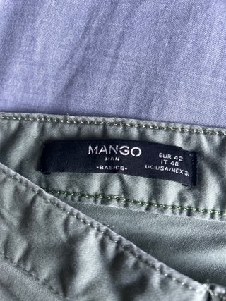 Pantalón verde Mango