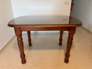 Mesa comedor y 4 sillas madera y cristal