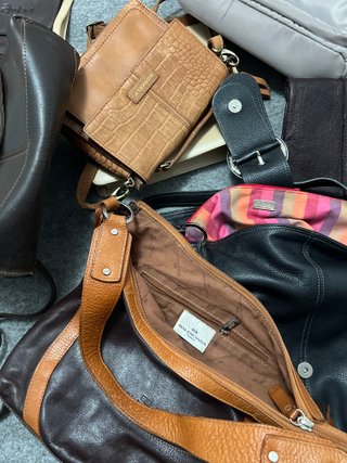 lote de 9 bolsos de marca y vinagre Grado A y B