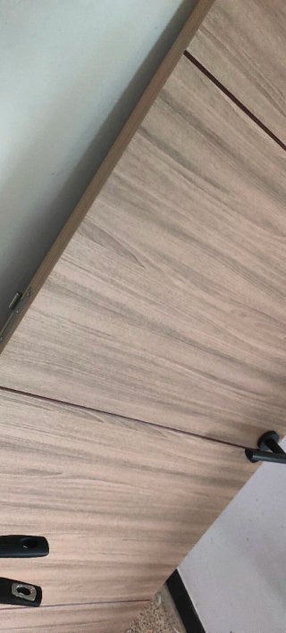 Puerta Maciza Roble Gris + Maneta Premium