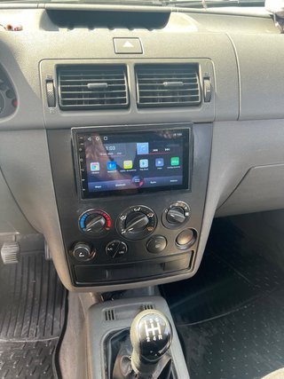 Ford Tourneo Connect 2004