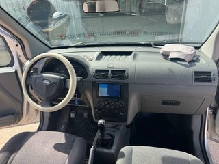 Ford Tourneo Connect 2004