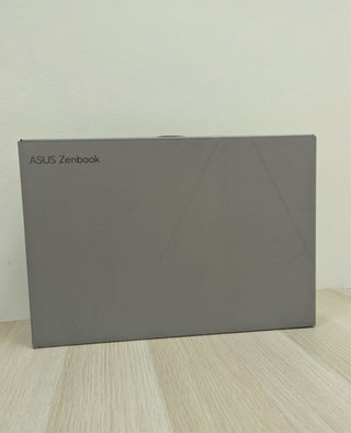 ASUS Zenbook 14 OLED Ryzen AI 7