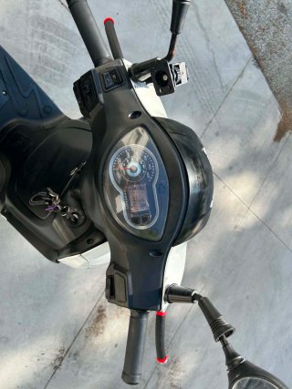 Peugeot Tweet 125
